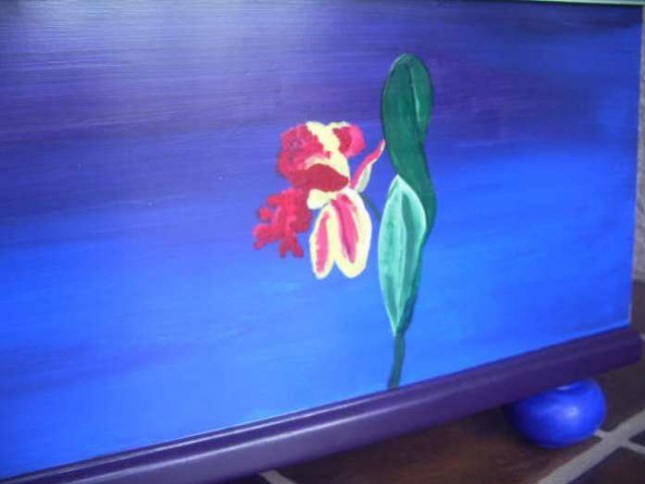 Chest of Drawers  (Detailed View)